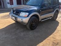 Usata Mitsubishi Pajero 160 CV (117 kW) 2004 Blu SUV