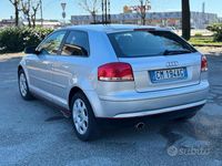 Usata Audi A3 Ambition 101 CV (74 kW) 2004 Grigio Utilitaria