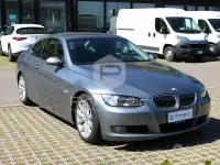 Usata BMW 325 Efficient Dynamics 218 CV (160 kW) 2006 Grigio Coupé