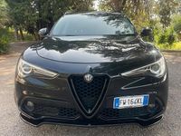 Usata Alfa Romeo Stelvio Super 180 CV (132 kW) 2017 Nero SUV