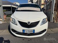 Usata Lancia Ypsilon Silver 69 CV (50 kW) 2017 Bianco Utilitaria