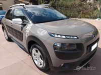 Usata Citroën C4 99 CV (72 kW) 2017 Grigio SUV