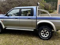 Usata Mitsubishi L200 99 CV (72 kW) 2019 Blu/azzurro Pick-up