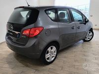 Usata Opel Meriva 95 CV (69 kW) 2016 Grigio Monovolume