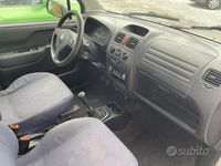 Usata Suzuki Wagon R 2004 Grigio Monovolume