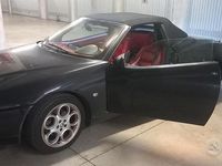 Usata Alfa Romeo Spider 122 CV (89 kW) 2002 Nero Cabrio