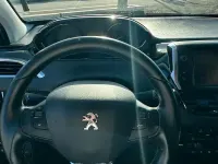 Usata Peugeot 2008 Allure 120 CV (88 kW) 2018 Bianco SUV