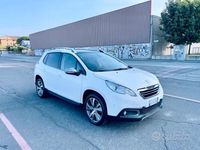 Usata Peugeot 2008 Allure 120 CV (88 kW) 2019 Bianco SUV