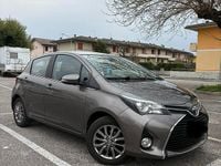 Usata Toyota Yaris 2017 Grigio Utilitaria