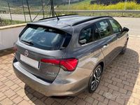 Usata Fiat Tipo Easy 120 CV (88 kW) 2017 Grigio Station wagon