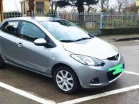Usata Mazda 2 75 CV (55 kW) 2010 Grigio Utilitaria