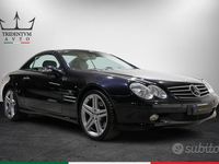 Usata Mercedes SL500 306 CV (225 kW) 2002 Argento Cabrio