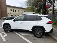 Usata Toyota RAV4 Hybrid 222 CV (163 kW) 2023 Bianco SUV