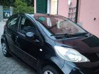 Usata Peugeot 107 68 CV (50 kW) 2010 Nero Utilitaria