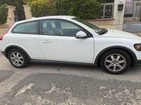 Usata Volvo C30 109 CV (80 kW) 2010 Bianco Utilitaria
