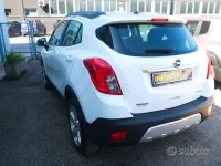 Usata Opel Mokka Cosmo 131 CV (96 kW) 2013 Bianco SUV