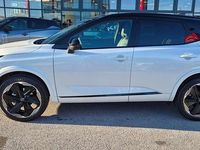 Nuova Nissan Qashqai 158 CV (116 kW) 2025 White pearl / black SUV