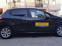 Usata Peugeot 208 Active 68 CV (50 kW) 2012 Nero Utilitaria