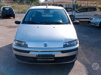 Usata Fiat Punto S 80 CV (58 kW) 2000 Argento Utilitaria