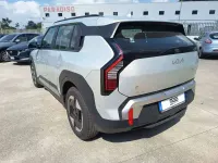 Usata Kia EV3 Air 50 kW (68 CV) 2025 Beige SUV