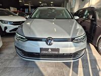 Usata VW Golf VIII Life 115 CV (84 kW) 2021 Argento Berlina