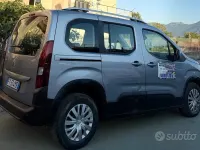 Usata Peugeot Rifter Allure 102 CV (75 kW) 2019 Grigio Monovolume