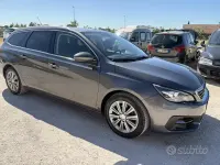 Usata Peugeot 308 131 CV (96 kW) 2021 Grigio Station wagon