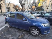 Usata Dacia Sandero 75 CV (55 kW) 2014 Blu Berlina