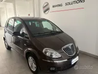 Usata Lancia Musa 95 CV (69 kW) 2012 Marrone Monovolume