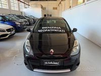 Brugt Renault Clio II Dynamique 75 HK (55 kW) 2010 Sort Sedan