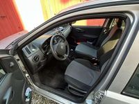 Usata Fiat Punto Active 60 CV (44 kW) 2005 Argento Berlina