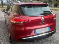 Usata Renault Clio GrandTour 75 CV (55 kW) 2018 Rosso Station wagon