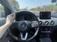 Usata Mercedes B200 Premium 136 CV (100 kW) 2016 Utilitaria