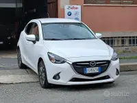 Usata Mazda 2 Exceed 105 CV (77 kW) 2017 Bianco Berlina