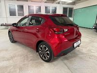 Usata Mazda 2 Exceed 105 CV (77 kW) 2016 Rosso Berlina