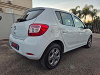 Usata Dacia Sandero 75 CV (55 kW) 2015 Bianco Berlina