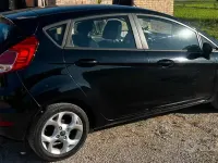 Usata Ford Fiesta 75 CV (55 kW) 2014 Nero Utilitaria