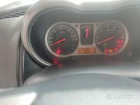 Usata Nissan Note 86 CV (63 kW) 2006 Grigio Utilitaria