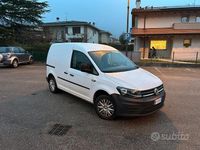 Usata VW Caddy 102 CV (75 kW) 2017 Bianco Monovolume