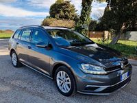 Usata VW Golf VII Business 116 CV (85 kW) 2018 Argento Station wagon