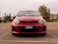 Usata Kia Rio City 85 CV (62 kW) 2016 Rosso Utilitaria
