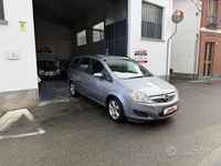 Usata Opel Zafira Cosmo 115 CV (84 kW) 2008 Grigio Monovolume