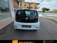Usata VW up! Edition 68 CV (50 kW) 2022 Bianco Utilitaria