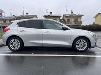 Usata Ford Focus Titanium 120 CV (88 kW) 2019 Argento Berlina