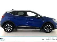 Usata Renault Captur Techno 91 CV (66 kW) 2024 Blu tetto grigio chiaro SUV