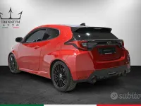 Usata Toyota Yaris 261 CV (191 kW) 2021 Rosso Utilitaria