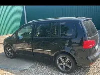 Usata VW Touran 170 CV (125 kW) 2011 Nero Monovolume