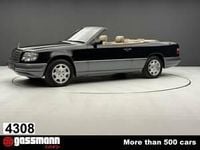 Usata Mercedes E320 220 CV (161 kW) 1995 Nero Cabrio