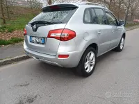 Käytetty Renault Koleos Dynamique 150 HP (110 kW) 2012 Harmaa Katumaasturi