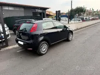 Usata Fiat Punto 77 CV (56 kW) 2017 Bluazzurro Utilitaria